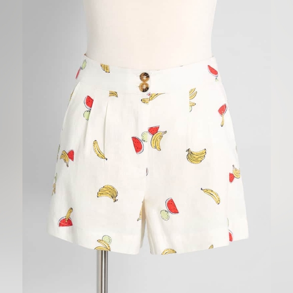 NWT Modcloth | The Days Go By Shorts - Picture 1 of 7